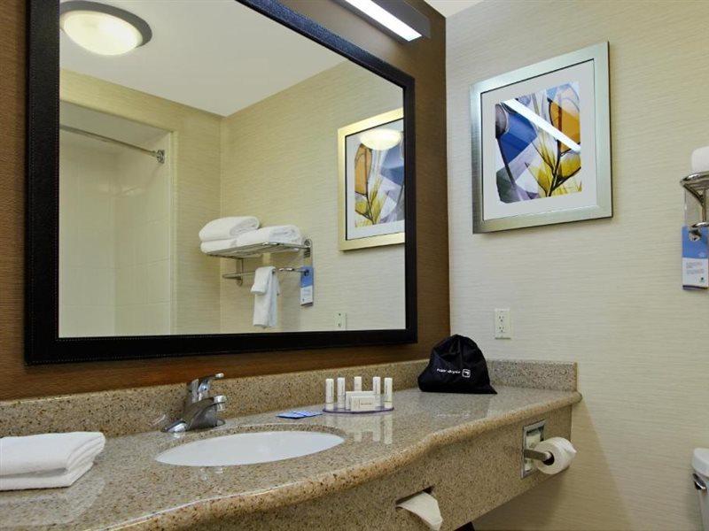 Fairfield Inn & Suites By Marriott Fairfield Napa Valley Area Экстерьер фото