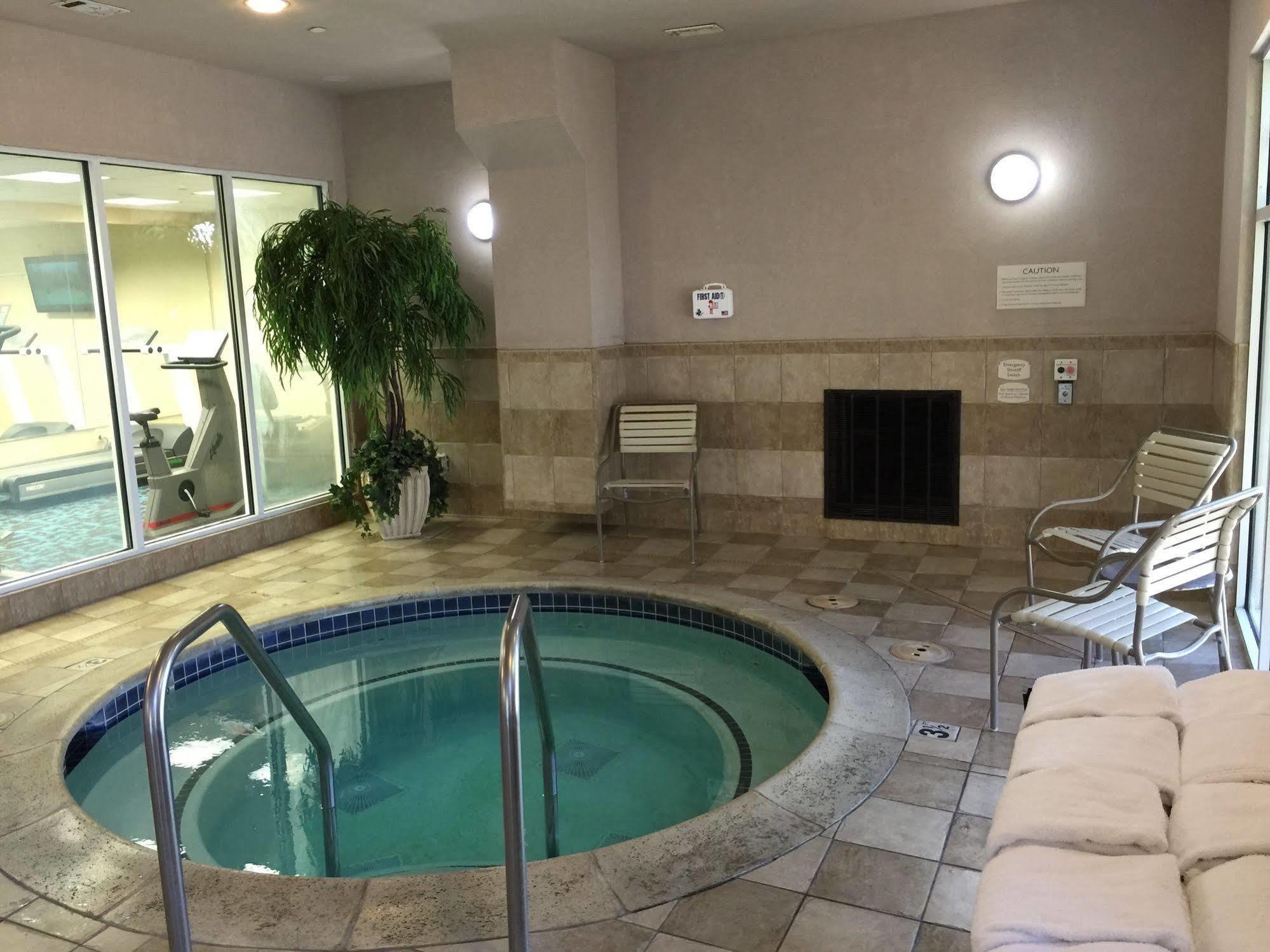 Fairfield Inn & Suites By Marriott Fairfield Napa Valley Area Экстерьер фото
